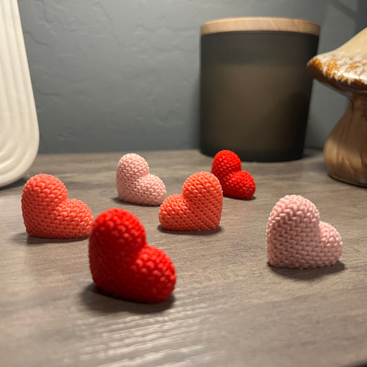 Valentines Knitted Heart Picture Stand