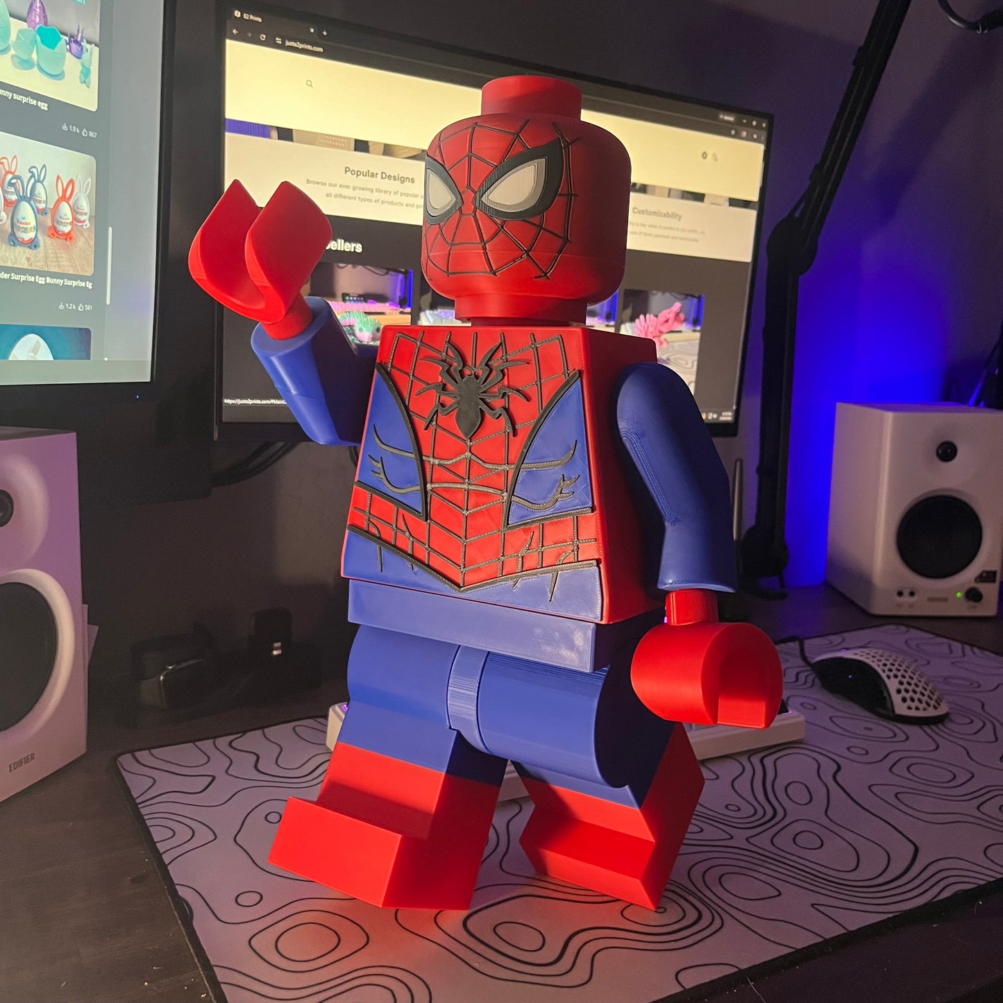 Spider-Man Mega Fig