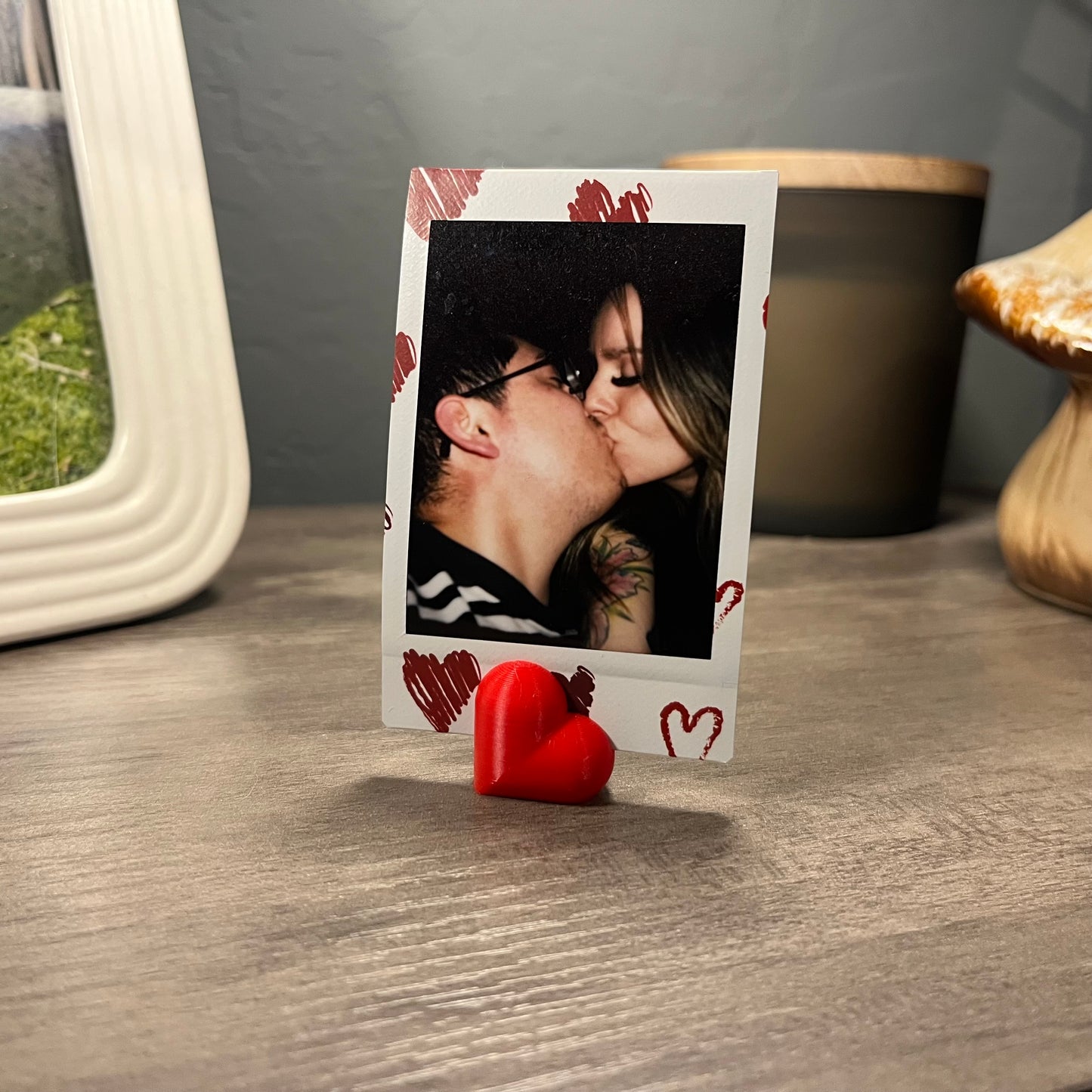 Valentines Heart Picture Stand